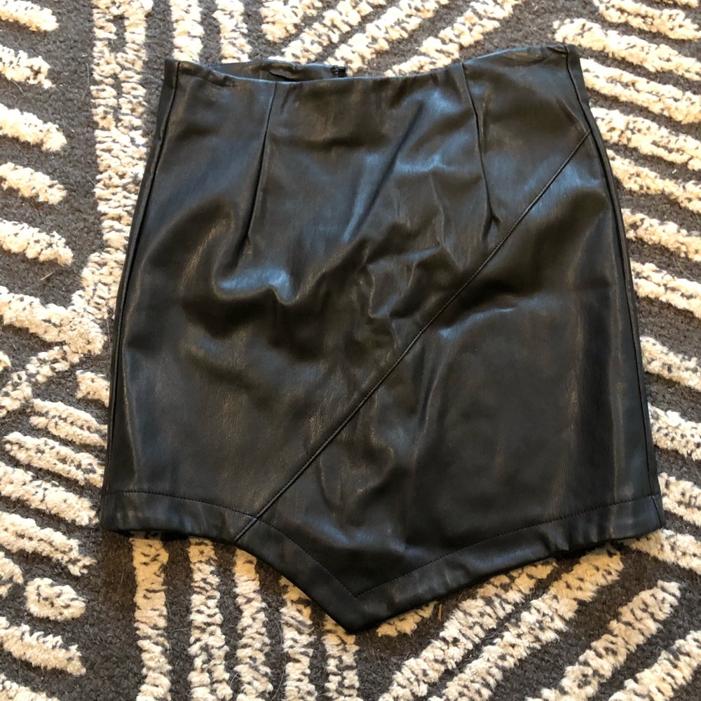 Black faux leather mini skirt